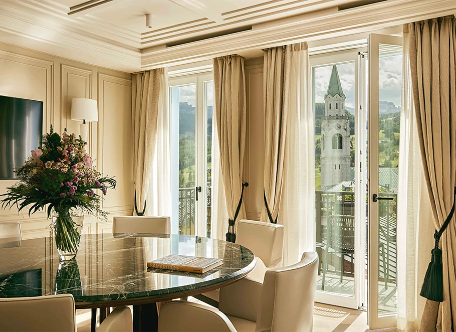 Ampezzo Royal Suite