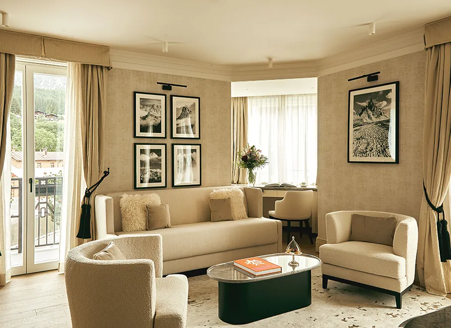 Deluxe Suite